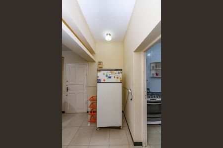 Casa à venda com 375m², 4 quartos e 5 vagas Casa à venda com 375m², 4 quartos e 5 vagasCozinha