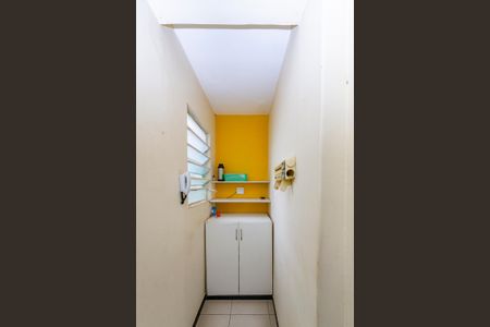 Casa à venda com 375m², 4 quartos e 5 vagas Casa à venda com 375m², 4 quartos e 5 vagasCozinha