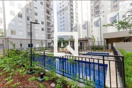 Apartamento para alugar com 39m², 2 quartos e sem vaga Apartamento para alugar com 39m², 2 quartos e sem vagaÁrea comum - Piscina