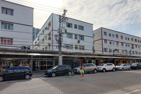 Studio para alugar com 32m², 0 quarto e 1 vaga Studio para alugar com 32m², 0 quarto e 1 vagaFachada do Prédio