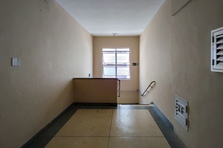 Studio para alugar com 32m², 0 quarto e 1 vaga Studio para alugar com 32m², 0 quarto e 1 vagaCorredor