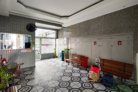 Studio para alugar com 32m², 0 quarto e 1 vaga Studio para alugar com 32m², 0 quarto e 1 vagaHall de entrada