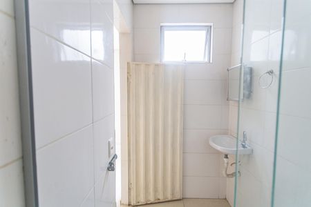Studio para alugar com 30m², 1 quarto e sem vaga Studio para alugar com 30m², 1 quarto e sem vagaBanheiro Social