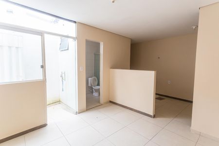 Studio para alugar com 30m², 1 quarto e sem vaga Studio para alugar com 30m², 1 quarto e sem vagaSala/Quarto