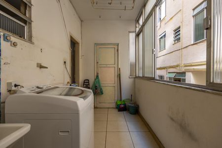 Apartamento à venda com 106m², 3 quartos e sem vagaÁrea de Serviço