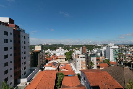 Apartamento à venda com 270m², 3 quartos e 3 vagasVista
