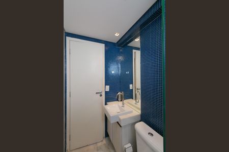 Apartamento à venda com 270m², 3 quartos e 3 vagasBanheiro Social