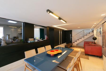 Apartamento à venda com 270m², 3 quartos e 3 vagasSala de Jantar