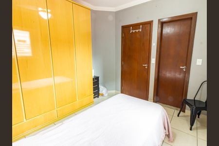 Casa para alugar com 235m², 3 quartos e 4 vagas Casa para alugar com 235m², 3 quartos e 4 vagasSuíte 2