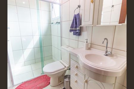 Casa para alugar com 235m², 3 quartos e 4 vagas Casa para alugar com 235m², 3 quartos e 4 vagasBanheiro da Suíte 2