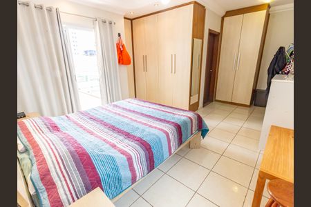 Casa para alugar com 235m², 3 quartos e 4 vagas Casa para alugar com 235m², 3 quartos e 4 vagasSuíte 1