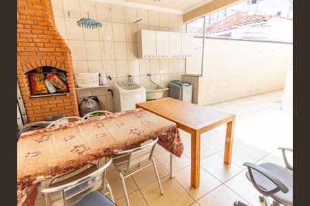 Casa para alugar com 235m², 3 quartos e 4 vagas Casa para alugar com 235m², 3 quartos e 4 vagasÁrea de Serviço e Quintal