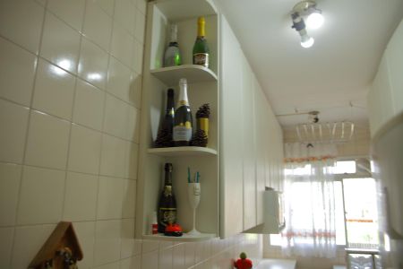 Apartamento à venda com 54m², 2 quartos e 1 vagaCozinha