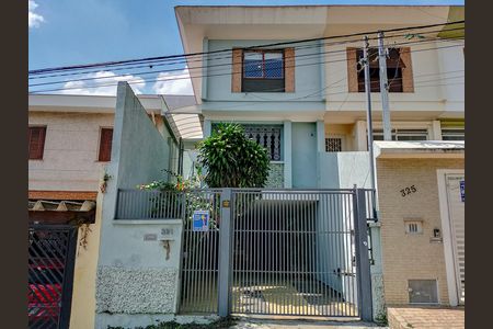 Casa à venda com 185m², 3 quartos e 3 vagas Casa à venda com 185m², 3 quartos e 3 vagasFachada - placa
