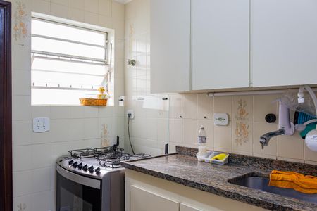 Casa à venda com 185m², 3 quartos e 3 vagas Casa à venda com 185m², 3 quartos e 3 vagasCozinha