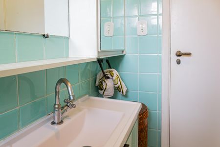 Casa à venda com 185m², 3 quartos e 3 vagas Casa à venda com 185m², 3 quartos e 3 vagasBanheiro da Suíte