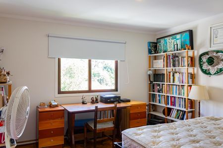 Casa à venda com 185m², 3 quartos e 3 vagas Casa à venda com 185m², 3 quartos e 3 vagasQuarto 2