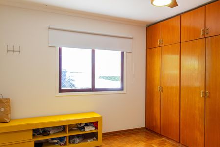 Casa à venda com 185m², 3 quartos e 3 vagas Casa à venda com 185m², 3 quartos e 3 vagasSuíte
