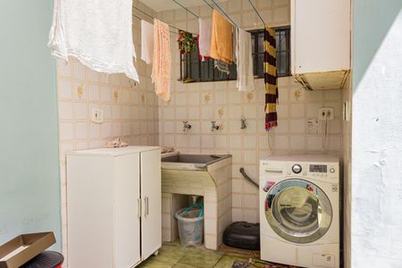 Casa à venda com 185m², 3 quartos e 3 vagas Casa à venda com 185m², 3 quartos e 3 vagasÁrea de Serviço