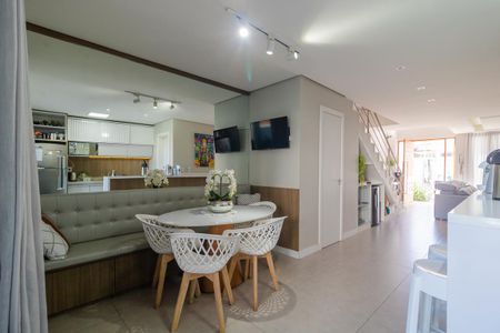 Casa à venda com 160m², 3 quartos e 2 vagasSala