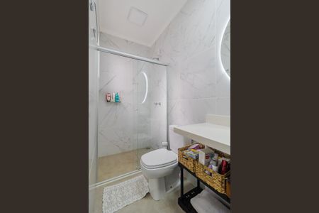 Casa à venda com 160m², 3 quartos e 2 vagasSuíte Banheiro