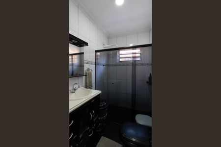 Casa à venda com 150m², 2 quartos e 2 vagas Casa à venda com 150m², 2 quartos e 2 vagasBanheiro