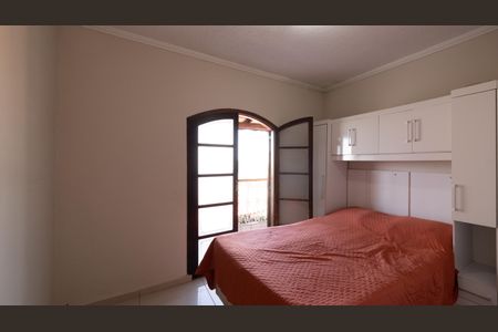 Casa à venda com 150m², 2 quartos e 2 vagas Casa à venda com 150m², 2 quartos e 2 vagasQuarto 2