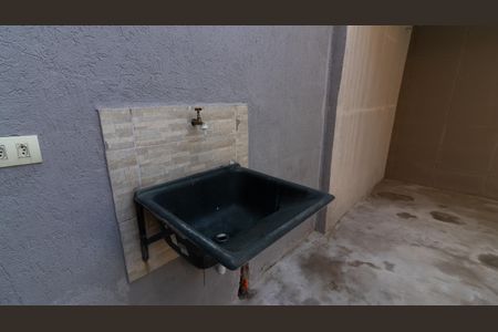 Casa à venda com 150m², 2 quartos e 2 vagas Casa à venda com 150m², 2 quartos e 2 vagasÁrea de Serviço