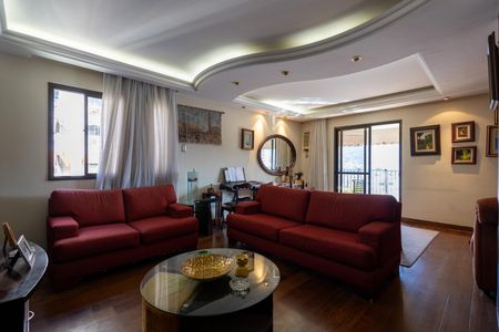 Apartamento à venda com 225m², 5 quartos e 4 vagasSala