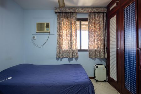 Apartamento à venda com 225m², 5 quartos e 4 vagasQuarto Suite 3