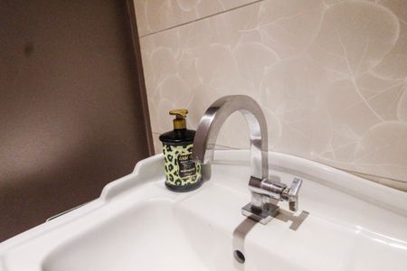 Casa à venda com 600m², 4 quartos e 6 vagasLavabo