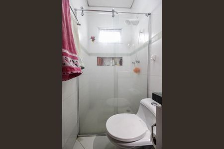 Casa à venda com 600m², 4 quartos e 6 vagasBanheiro Social