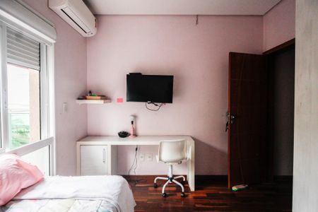 Casa à venda com 600m², 4 quartos e 6 vagasQuarto 1