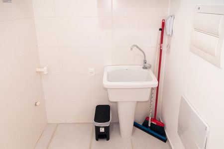 Área de Serviço de apartamento para alugar com 2 quartos, 36m² em Bela Vista, São Paulo
