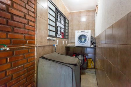 Casa de condomínio à venda com 200m², 3 quartos e 5 vagasÁrea de Serviço