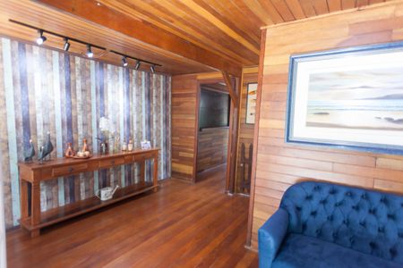 Casa de condomínio à venda com 200m², 3 quartos e 5 vagasSala 2