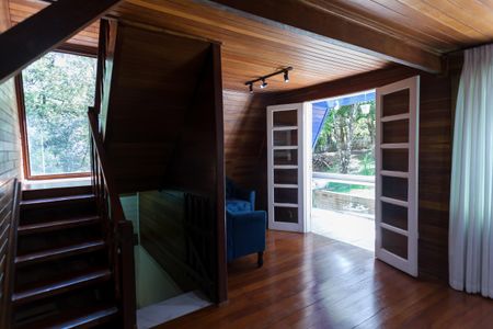 Casa de condomínio à venda com 200m², 3 quartos e 5 vagasSala 2