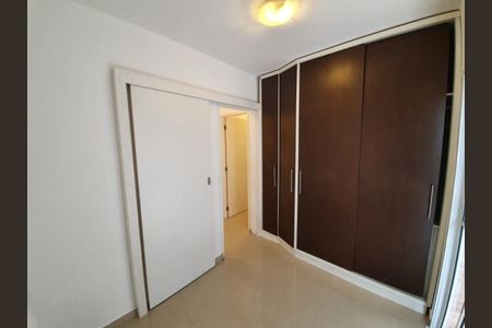 Apartamento à venda com 55m², 2 quartos e 2 vagasFoto 03