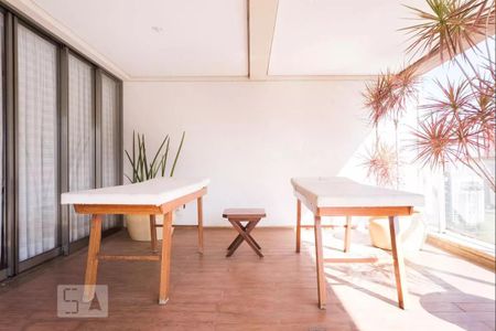 Apartamento para alugar com 61m², 1 quarto e 1 vagaSPA