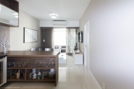 Apartamento para alugar com 61m², 1 quarto e 1 vagaSala/Cozinha