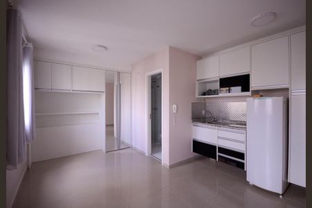 Apartamento para alugar com 25m², 1 quarto e 1 vaga Apartamento para alugar com 25m², 1 quarto e 1 vagaStudio