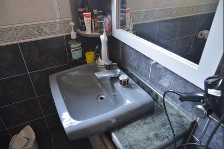 Casa à venda com 201m², 4 quartos e 2 vagasBanheiro Social