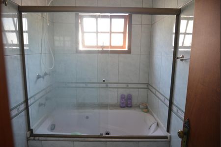 Casa à venda com 201m², 4 quartos e 2 vagasBanheiro da Suíte 1