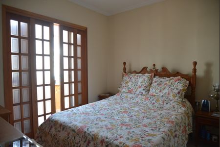 Casa à venda com 201m², 4 quartos e 2 vagasSuíte 1