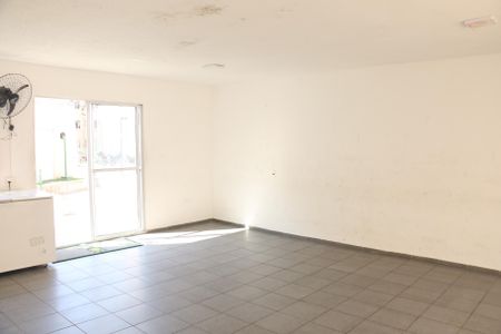 Apartamento para alugar com 45m², 2 quartos e 1 vagaÁrea comum