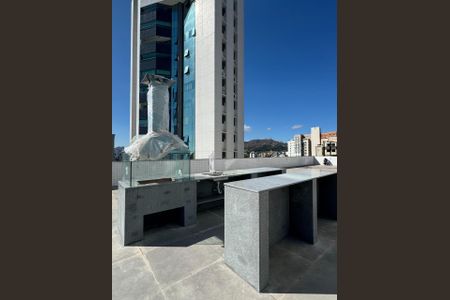 Apartamento à venda com 152m², 4 quartos e 4 vagas