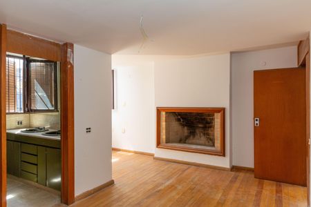 Casa à venda com 412m², 5 quartos e 3 vagasQuarto 1