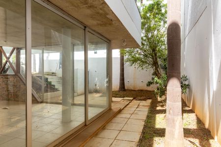 Casa à venda com 412m², 5 quartos e 3 vagasÁrea Externa
