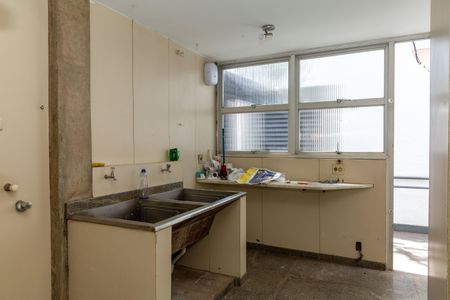 Casa à venda com 412m², 5 quartos e 3 vagasÁrea de Serviço