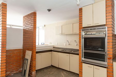 Casa à venda com 412m², 5 quartos e 3 vagasCozinha